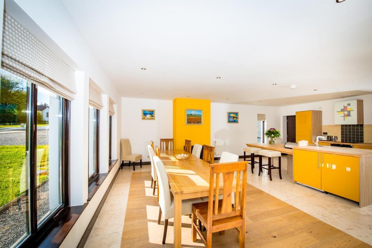 Achnagairn Estate - Self-Catering Mini Manors Villa บิวลี ภายนอก รูปภาพ